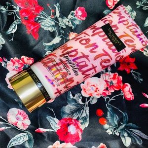 Victoria’s Secret Shimmer Temptation Lotion